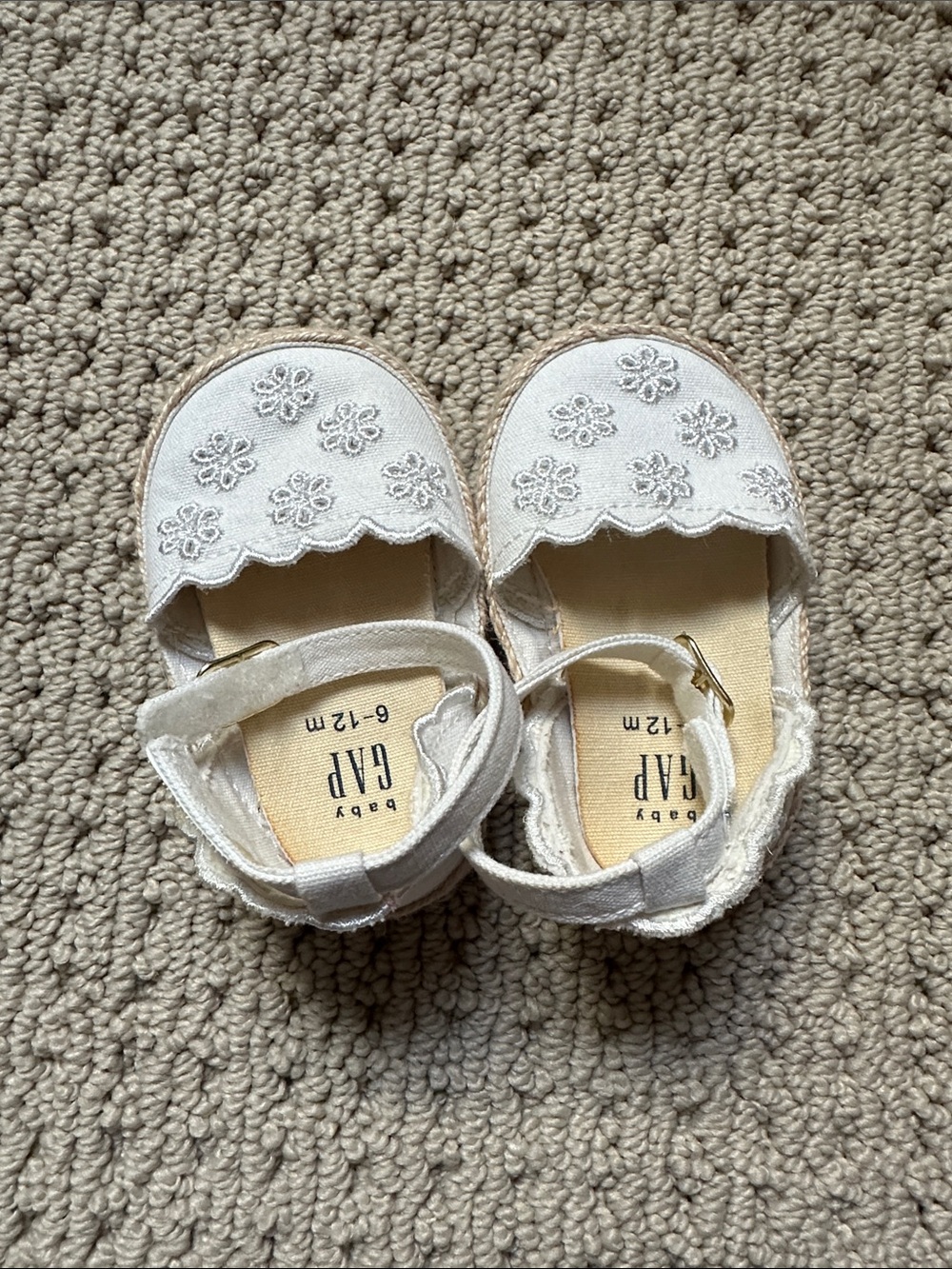GAP Baby White Embroidered Mary Jane Shoes